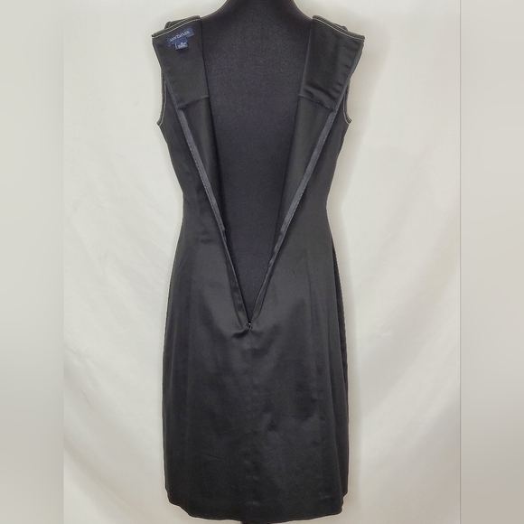 Ann Taylor Black Cotton Sleeveless Sheath Dress w/ Contrast Stitching - Size 10 - Picture 6 of 7